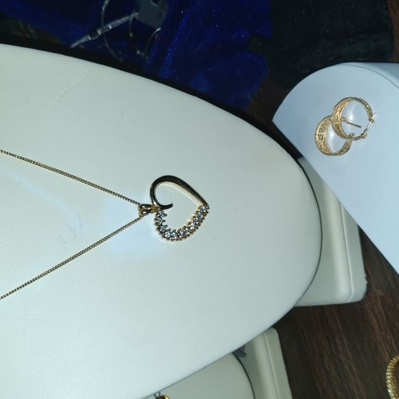 14k gold diamond heart necklace N 14k gold earrings vintage